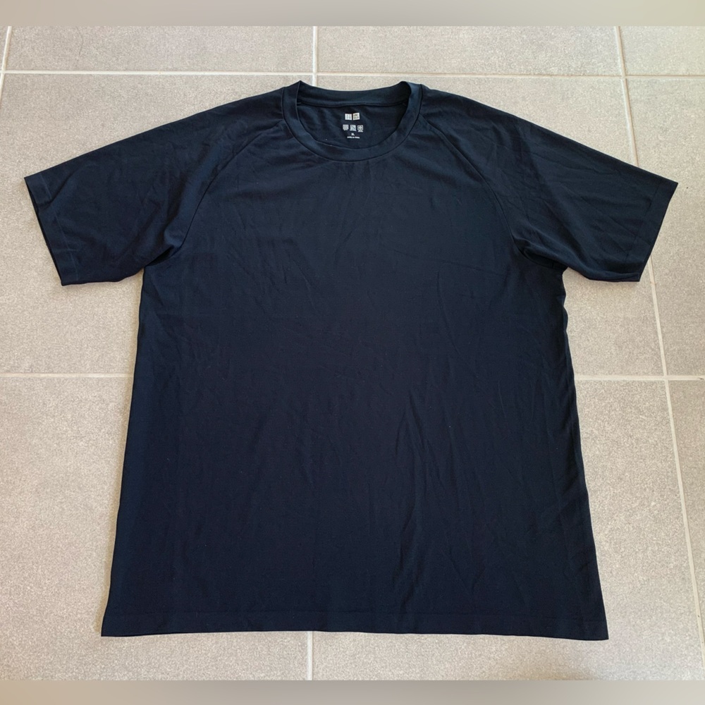 Uniqlo Dry-Ex Order Control Yoga Lightweight T-shirt Sz XL Black